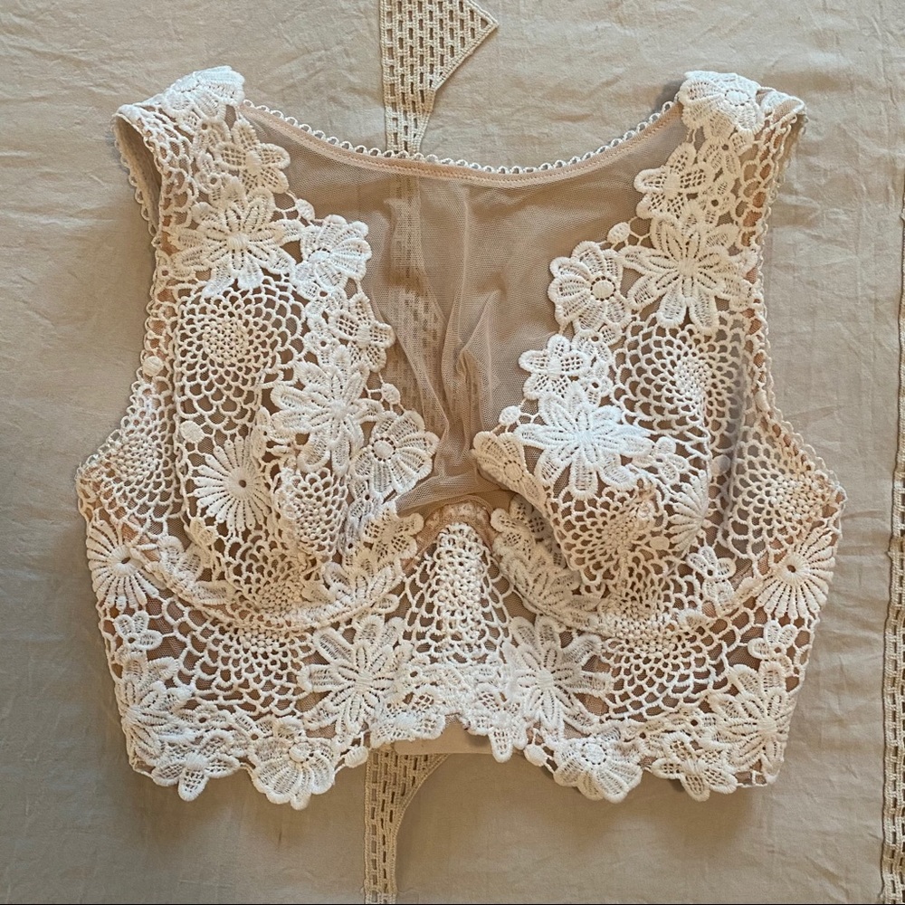Victoria’s Secret white lace bra top